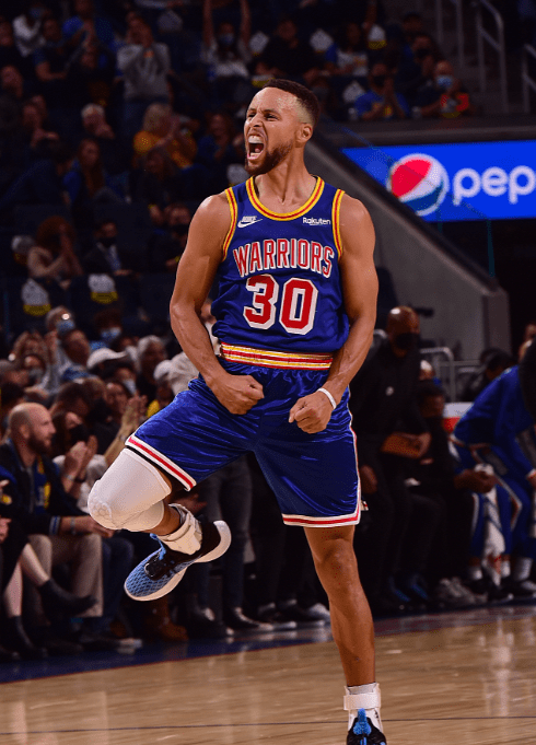 亨利：埃斯特旺几乎掌控了一切，球员不会想和他对位的（亨利：埃斯特旺几乎掌控全场，球员都不愿与其对位）