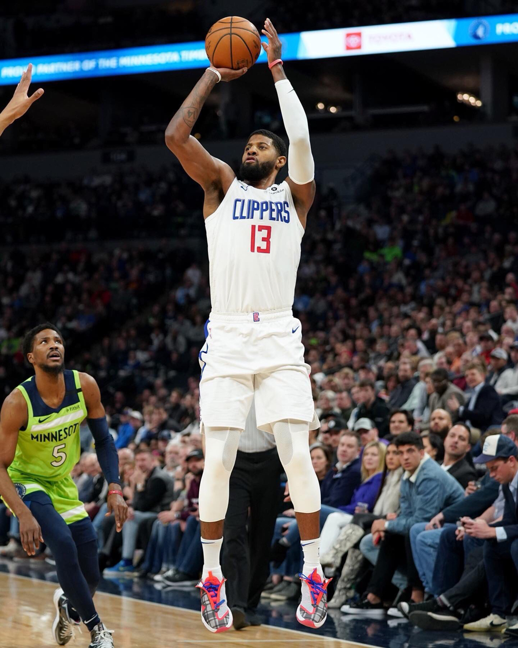 中超比赛精彩回放：上海海港绝杀山东,（中超集锦：上海海港读秒绝杀山东）