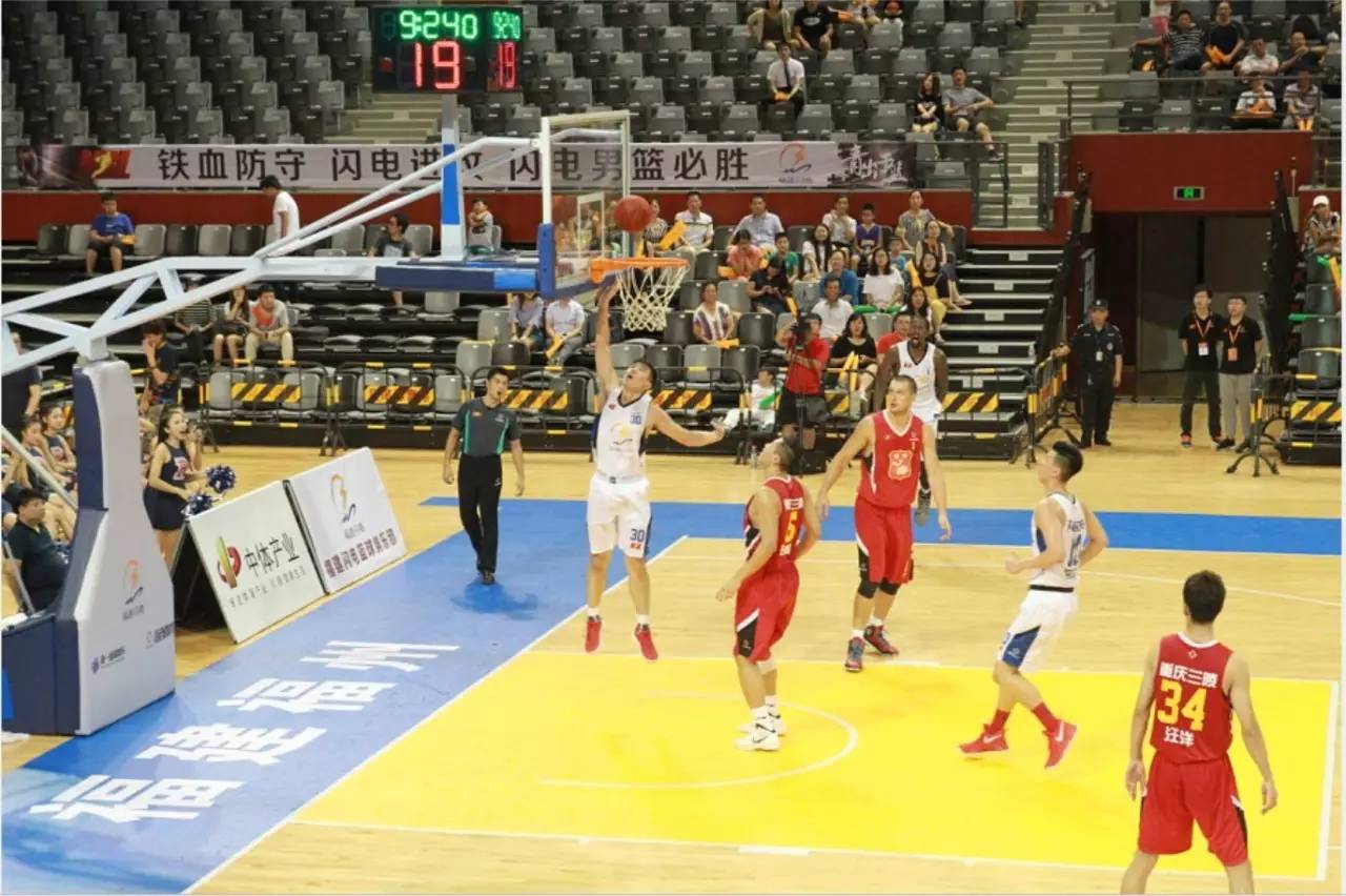 猛龙vs热火前瞻：失分前五vs得分前五，双方均望止颓（猛龙vs热火前瞻：防守前五遭遇进攻前五，双方皆盼止颓）