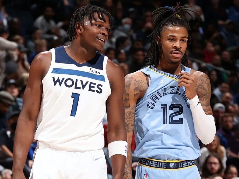 马刺官方：因个人原因，文班亚马今日不接受媒体采访（马刺官宣：文班亚马因个人事务今日不参加媒体采访）