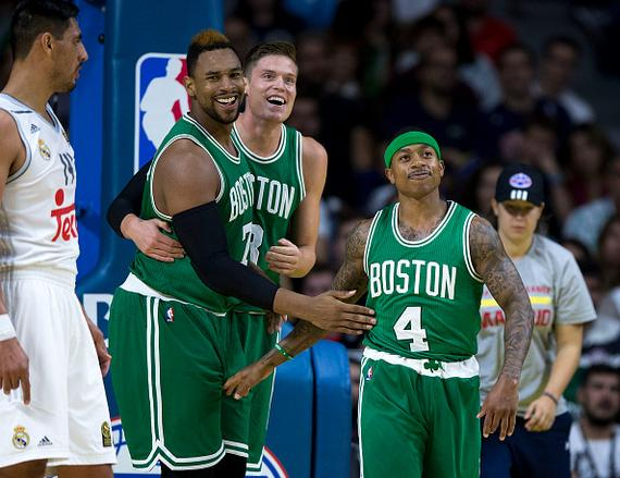 快船队记：伦纳德预计可以出战明天对阵独行侠的背靠背比赛（快船记者：伦纳德有望出战明日对阵独行侠的背靠背比赛）