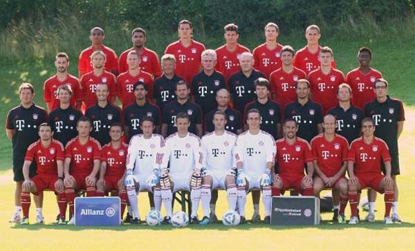 稳得可怕！胡金秋9中8高效拿下19分5板1帽 第三节10分（稳如磐石！胡金秋9投8中高效砍下19分5篮板1盖帽，第三节独得10分）