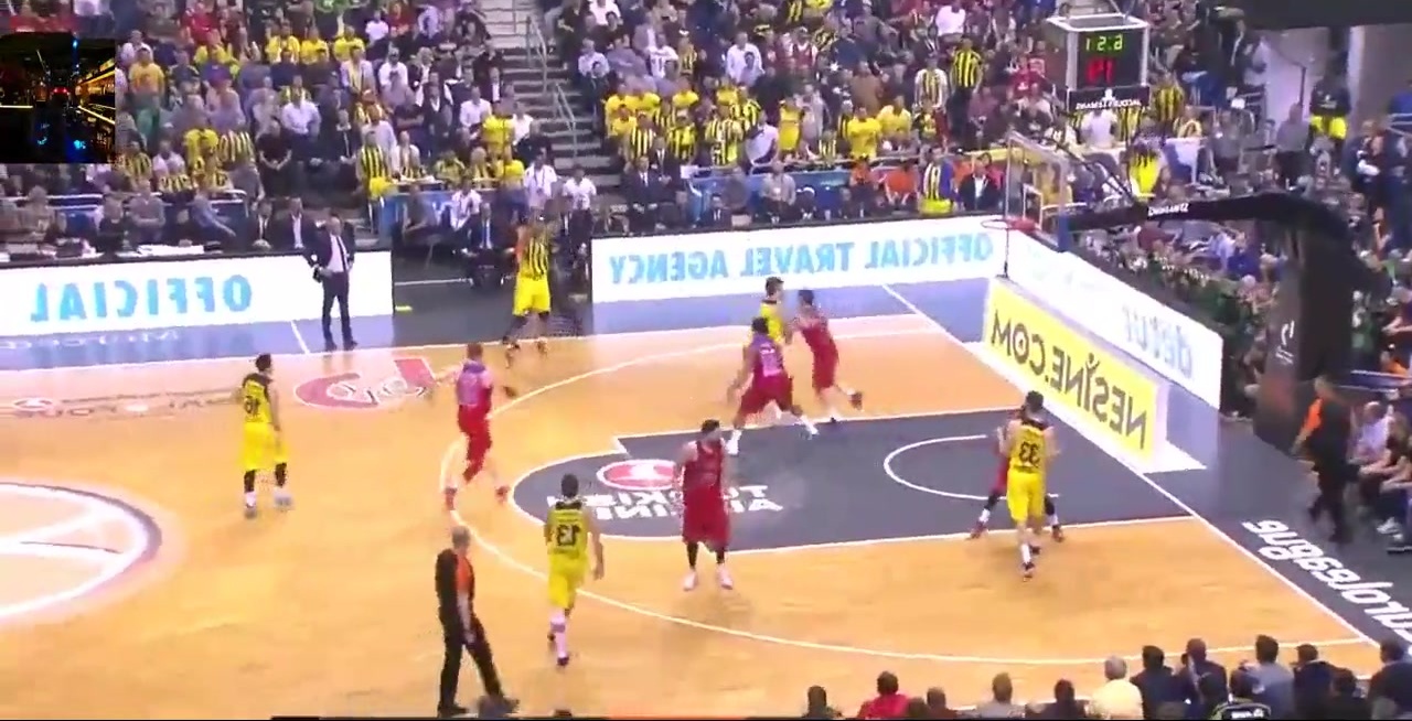 欧冠比赛战术分析：尤文图斯防守策略,（欧冠战术解读：尤文图斯的防守体系）