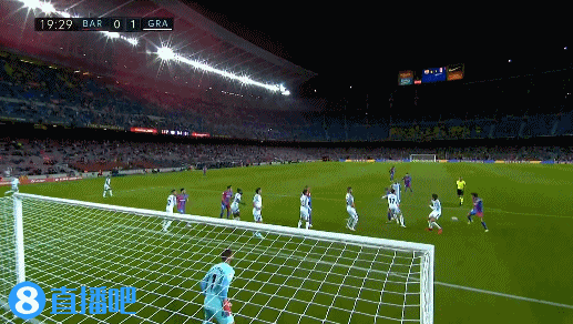 双核联手爆发！哈登&伦纳德首节得分都上双（双星同耀！哈登与伦纳德首节齐取两位数）