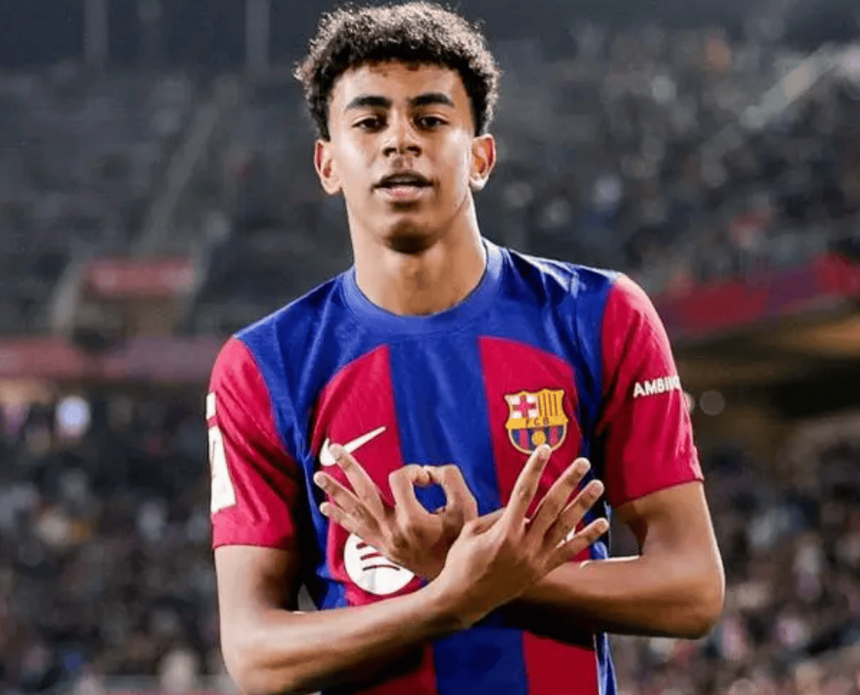 曼联计划争冠，阿莫林战术调整见效（曼联剑指冠军，阿莫林变阵初显成效）