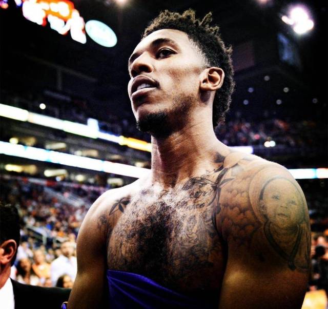 今夜能否晋级？拜仁过去21场德国杯客场对德甲球队仅一次失利（拜仁德国杯客场对德甲近21战仅一败，今夜能否再度晋级？）