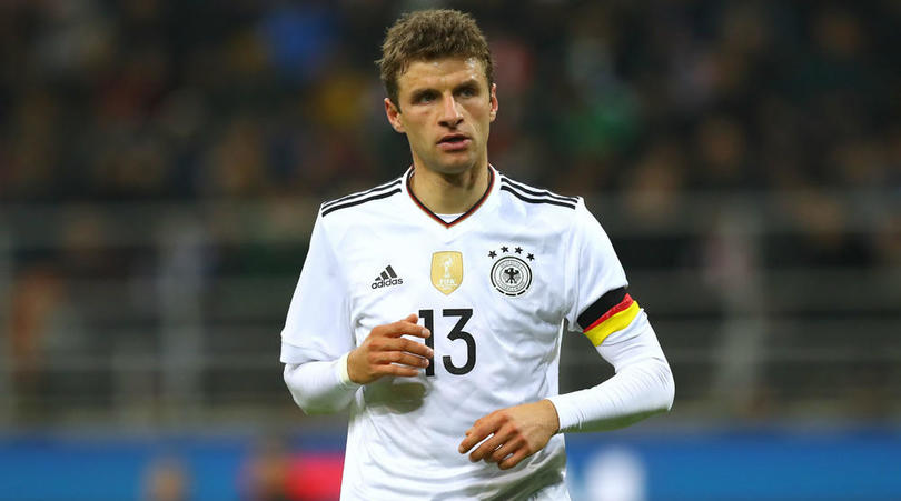 早报：上海双雄末轮争冠？这集我看过……（早报：沪上双雄末轮争冠？似曾相识的剧情……）