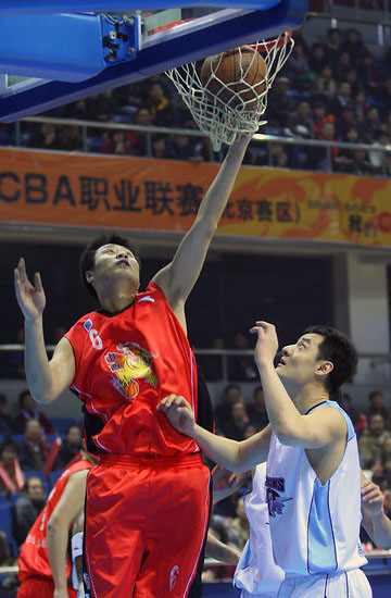 英超第16轮今晚开打，赛事全预测，曼城遭遇强敌，赢球较难（英超第16轮今夜揭幕：全盘预测，曼城遇劲敌，取胜不易）